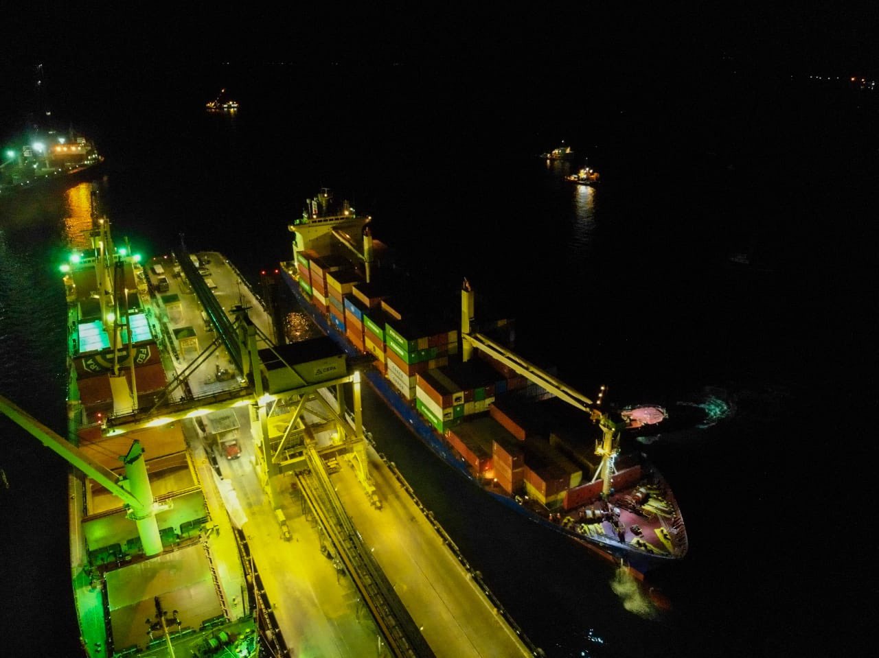 Puerto de Acajutla recibe buque con más de 400 toneladas métricas de alimento puerto-de-acajutla-recibe-buque-con-mas-de-400-toneladas-metricas-de-alimento